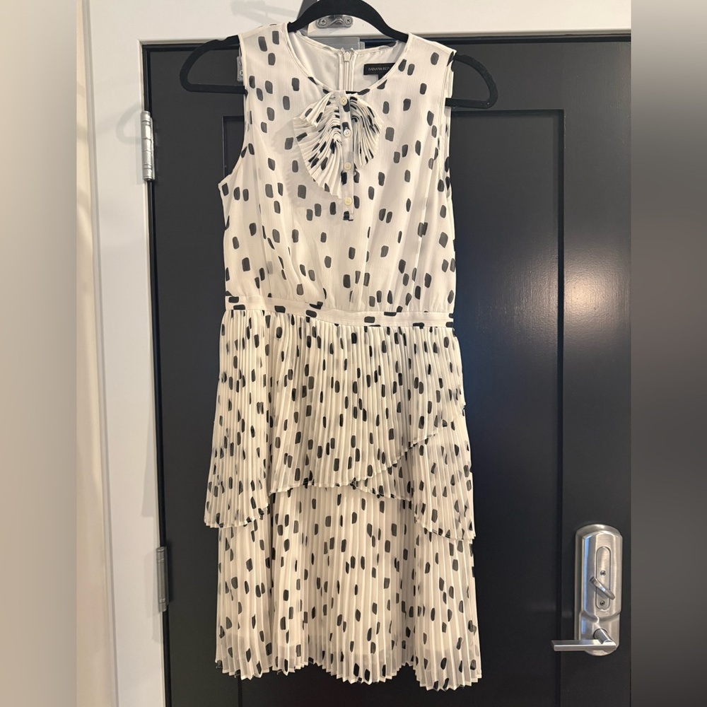 Banana Republic Women’s Pleated Dress - Black and White Polka Dot
